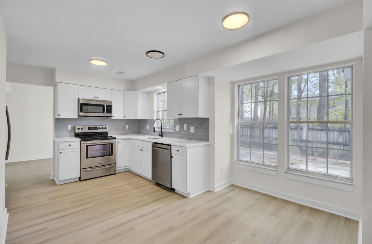 213 Alydar Court Photo 2