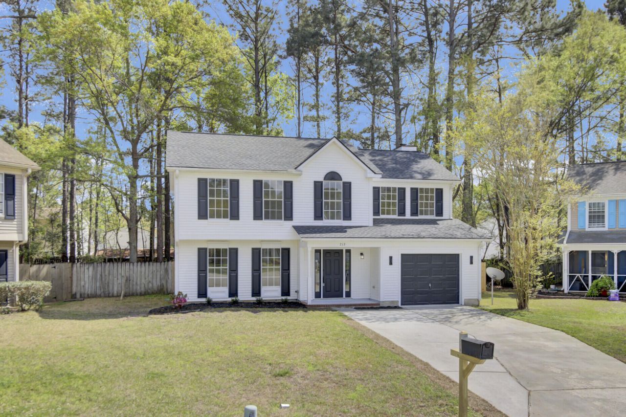 213 Alydar Court Photo 44