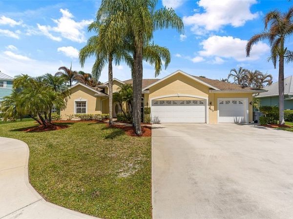6576 35th Place, Vero Beach, FL 32966