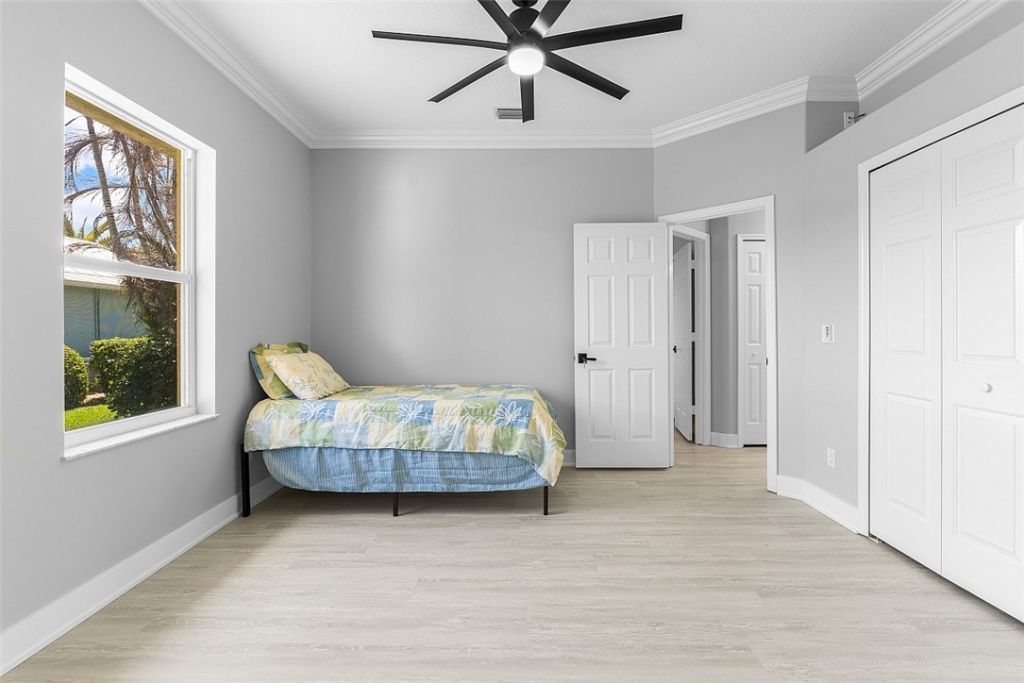 6576 35th Place, Vero Beach, FL 32966 Photo