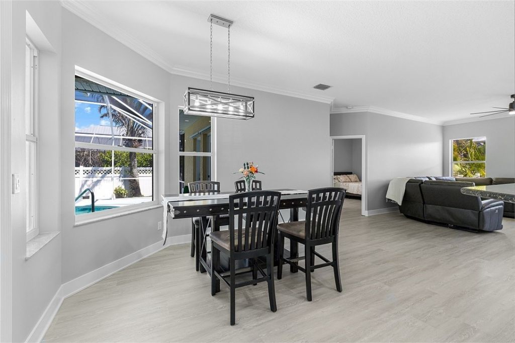 6576 35th Place, Vero Beach, FL 32966 Photo