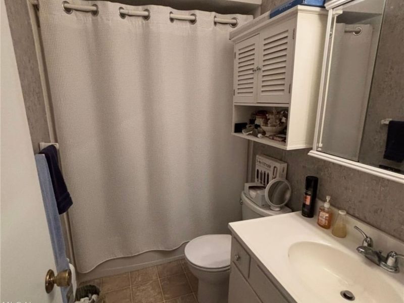 4706-4710 Maple Spur Drive, Stow, OH 44224 Photo 10