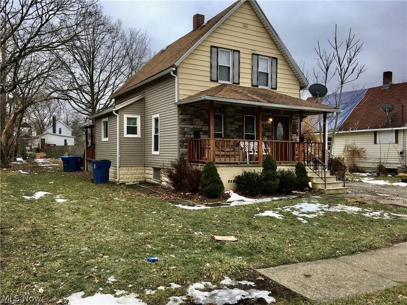 124 E 32nd Street, Lorain, OH 44055 Photo 1