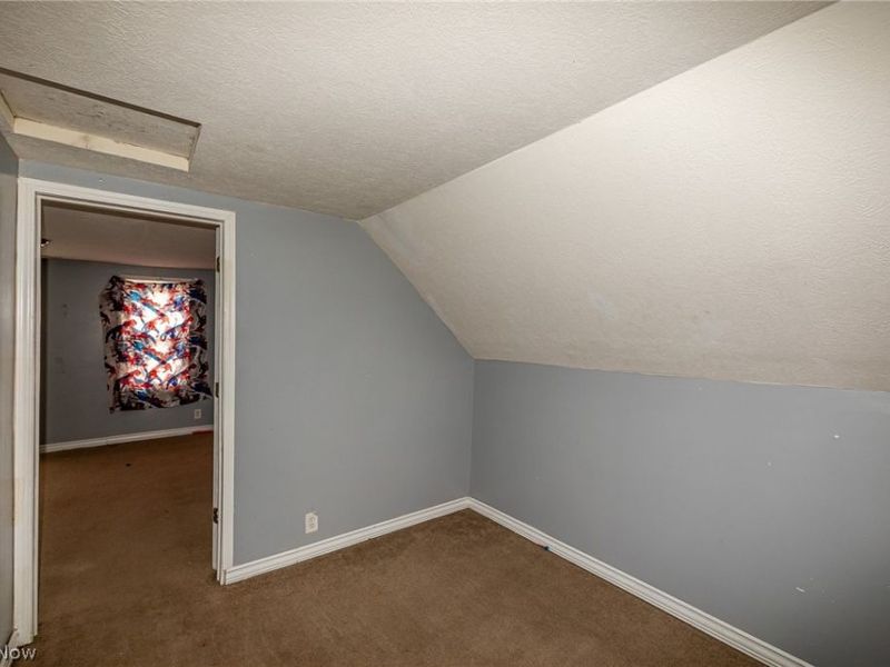 124 E 32nd Street, Lorain, OH 44055 Photo 14