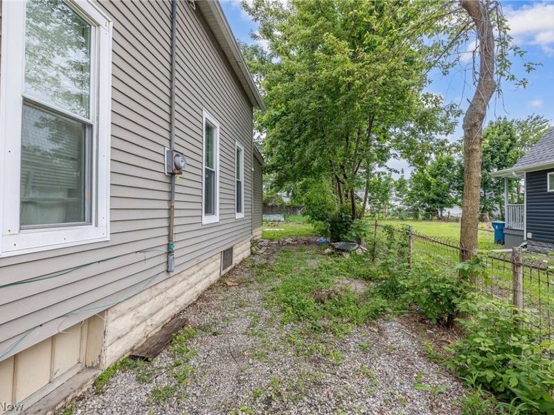 124 E 32nd Street, Lorain, OH 44055 Photo 25