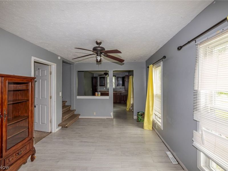 124 E 32nd Street, Lorain, OH 44055 Photo 9