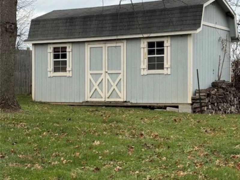 245 Kittle Street, Williamstown, WV 26187 Photo 18