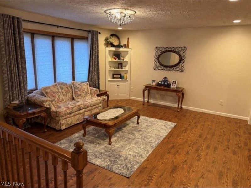 245 Kittle Street, Williamstown, WV 26187 Photo 5