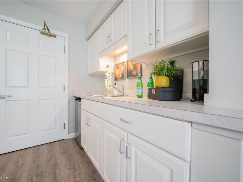 12799 Doula Lane, North Royalton, OH 44133 Photo 9