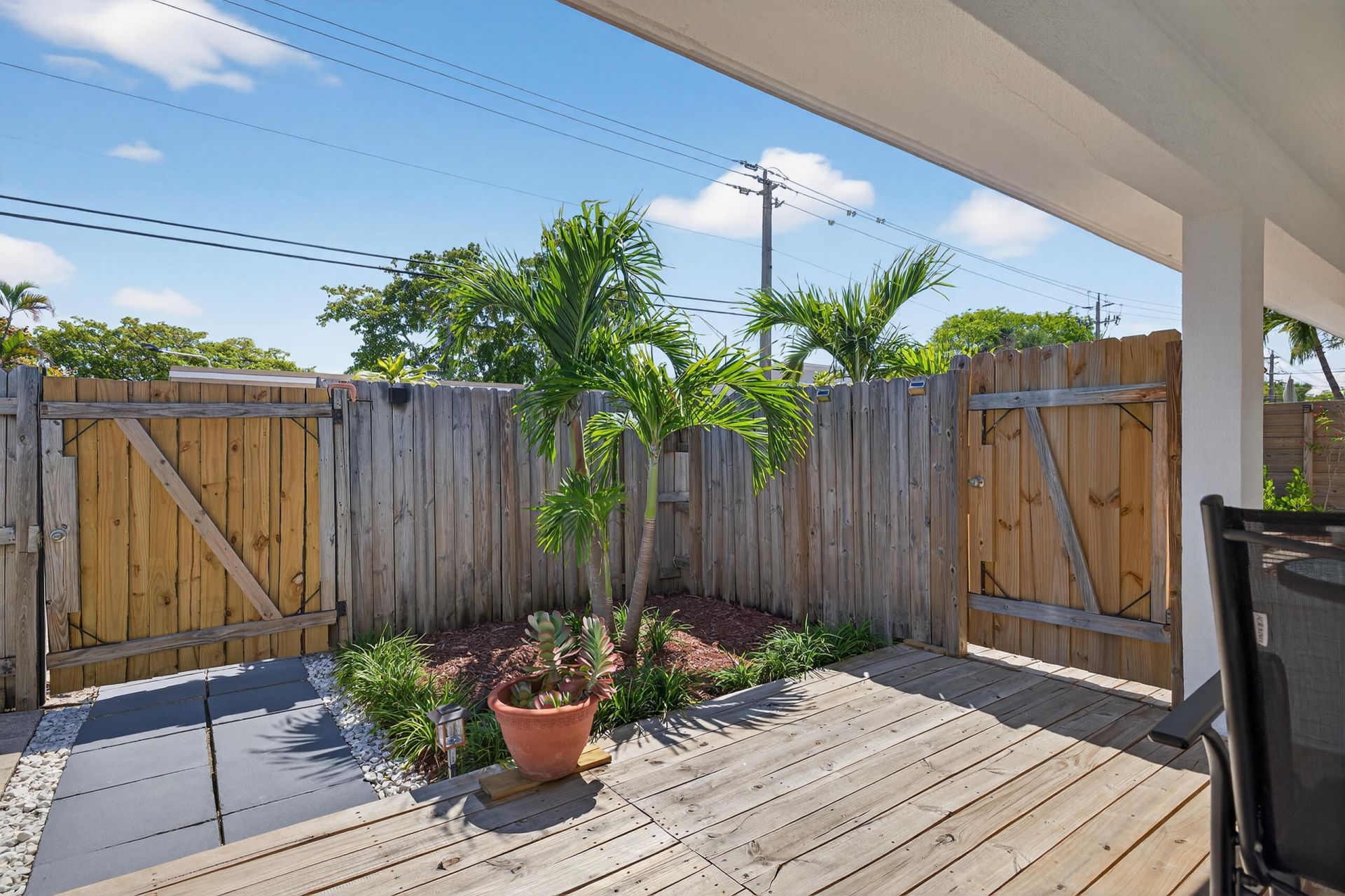 1100 NE 15th Avenue, Unit 1-2, Fort Lauderdale, FL 33304 Photo