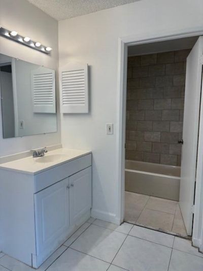 203 E Lakeview Dr Drive E, Royal Palm Beach, FL 33411 Photo