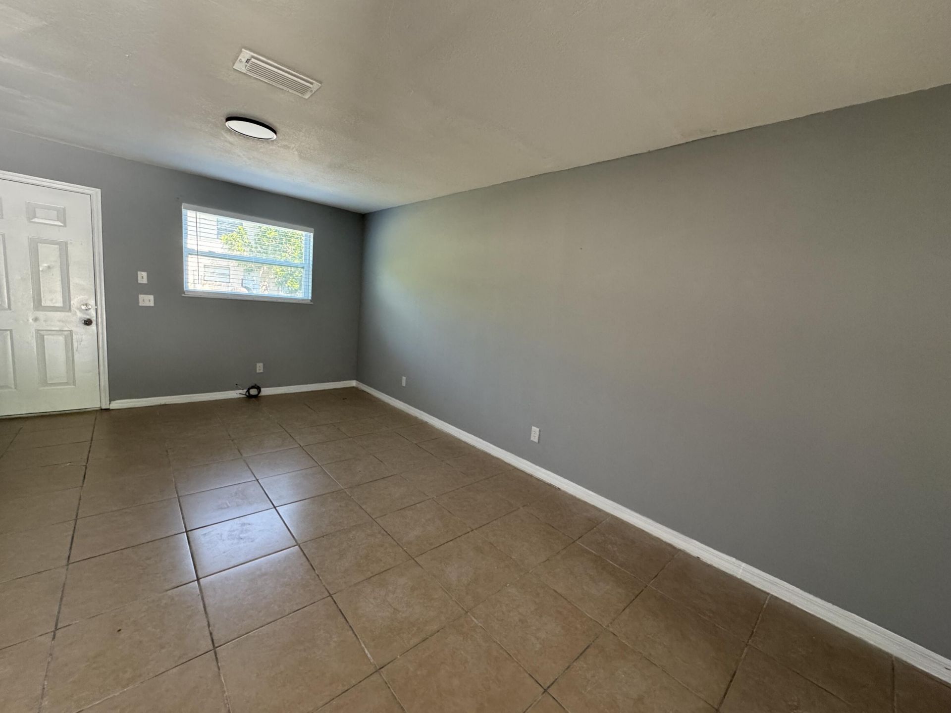 910 Wagner Place, Unit 2, Fort Pierce, FL 34982 Photo