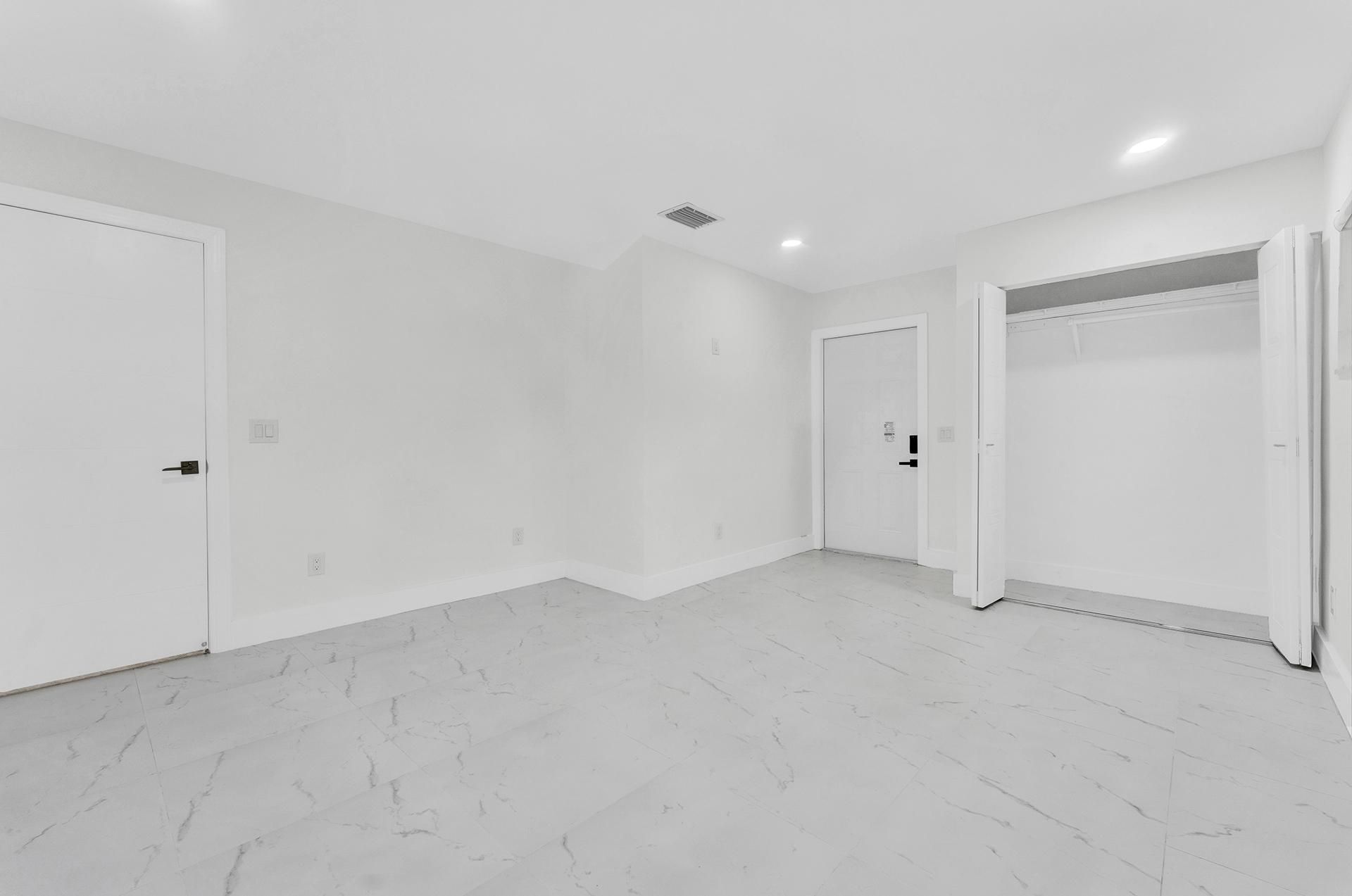 5921 NE 15th Avenue, Fort Lauderdale, FL 33334 Photo