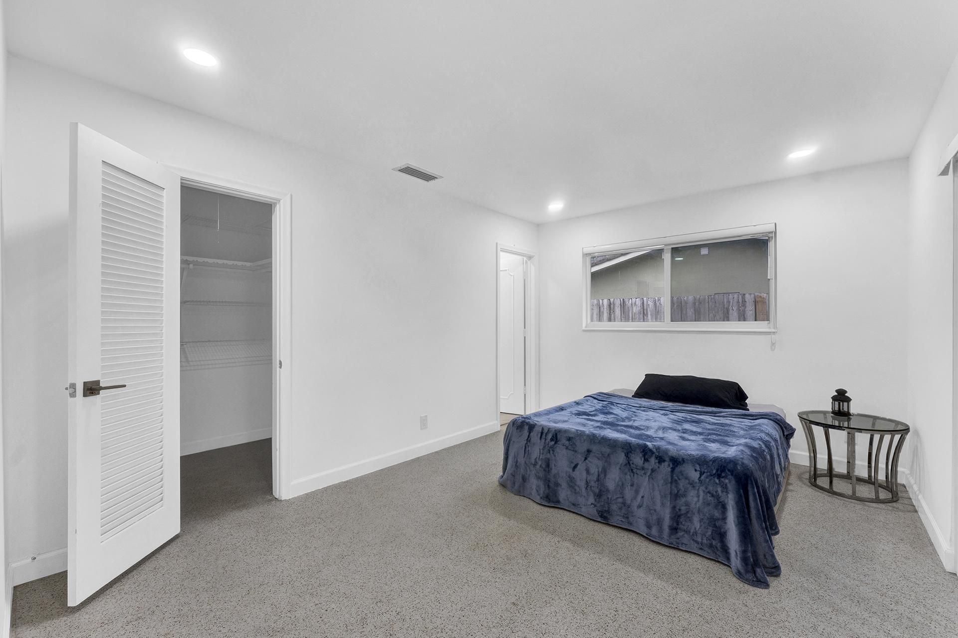 5921 NE 15th Avenue, Fort Lauderdale, FL 33334 Photo