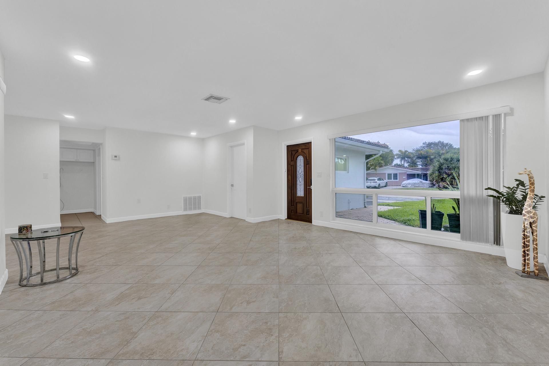 5921 NE 15th Avenue, Fort Lauderdale, FL 33334 Photo