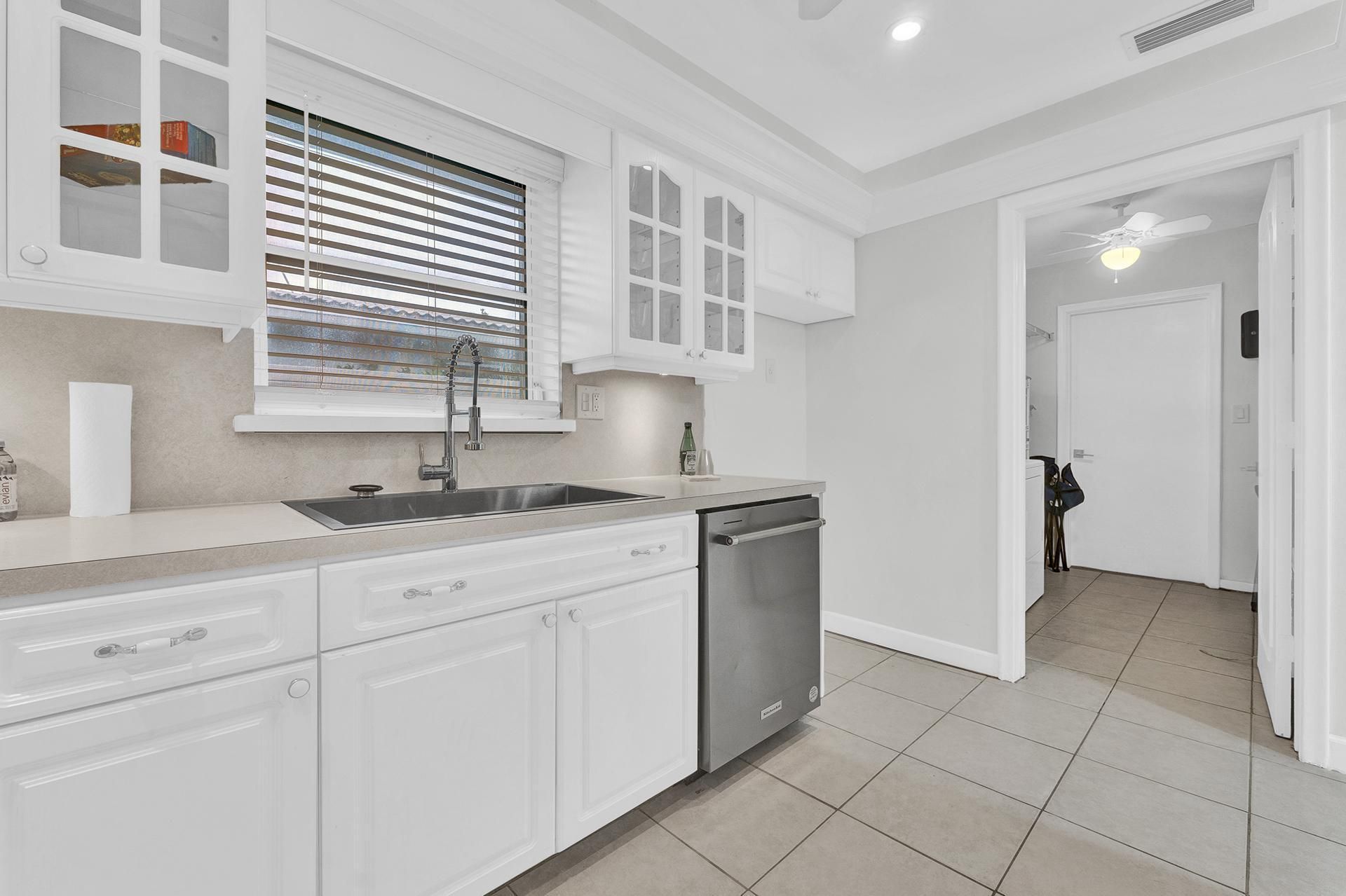 5921 NE 15th Avenue, Fort Lauderdale, FL 33334 Photo