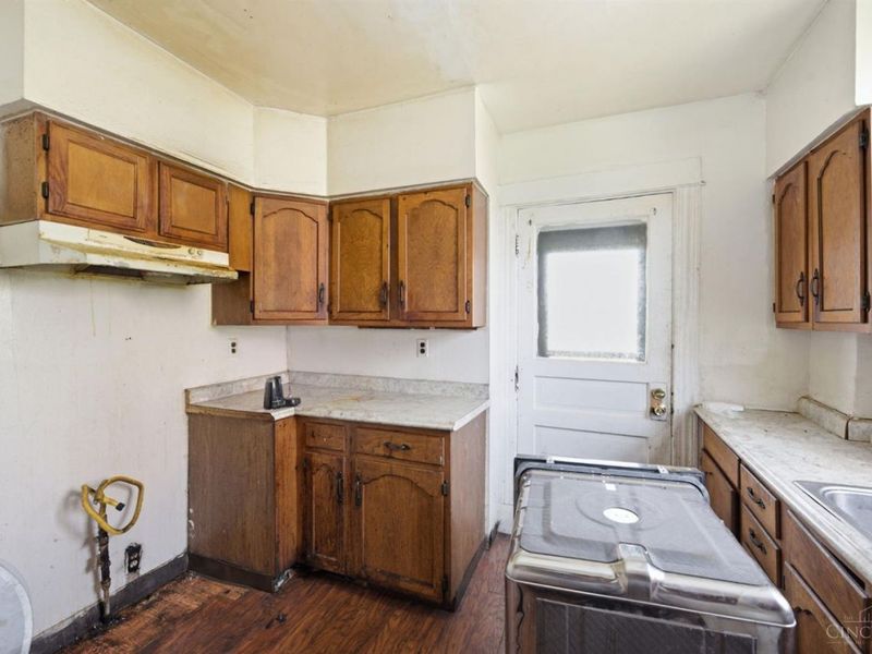 3443 Woodburn Avenue, Cincinnati, OH 45207 Photo 17