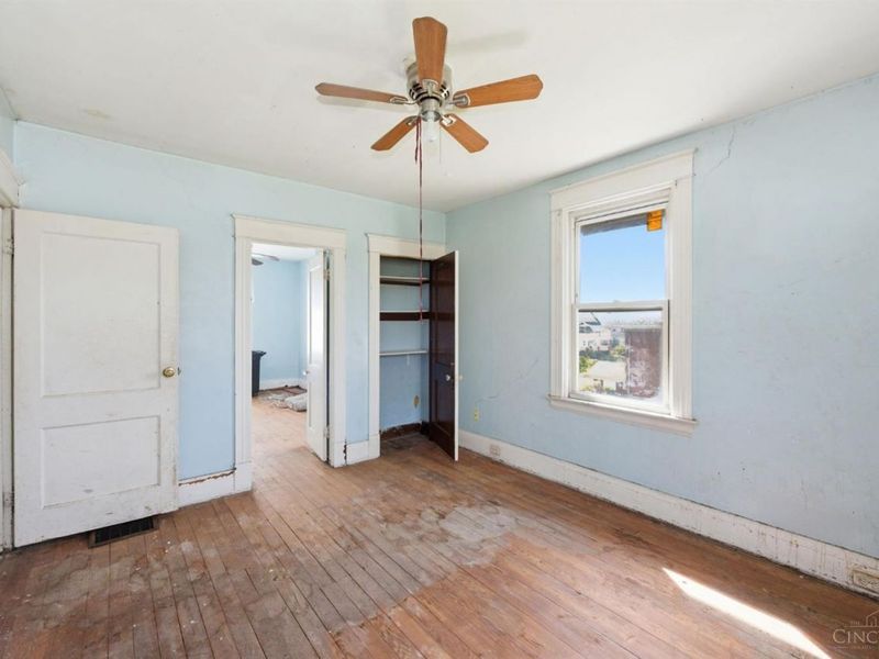 3443 Woodburn Avenue, Cincinnati, OH 45207 Photo 22