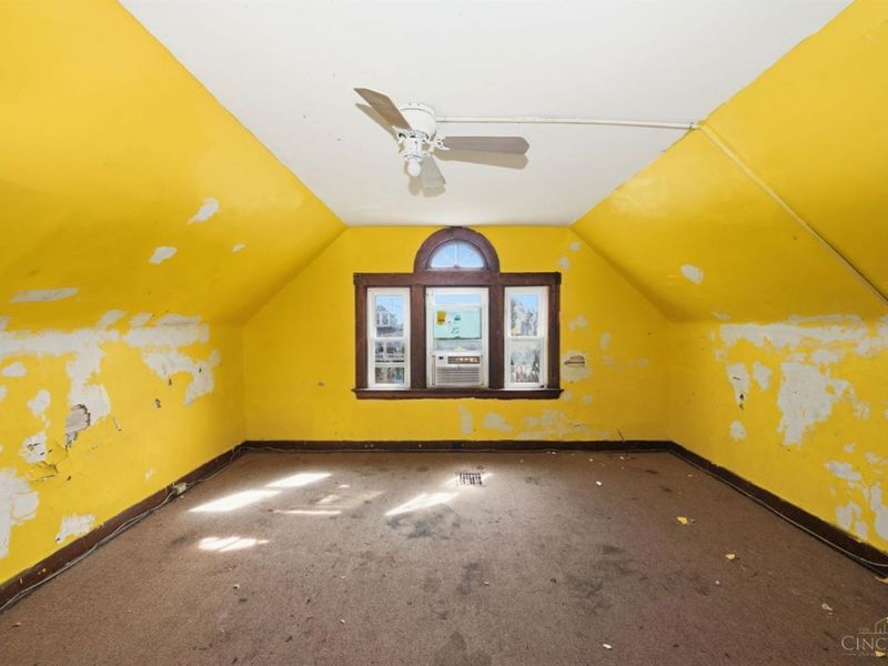 3443 Woodburn Avenue, Cincinnati, OH 45207 Photo 26