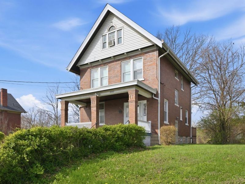 3443 Woodburn Avenue, Cincinnati, OH 45207 Photo 4