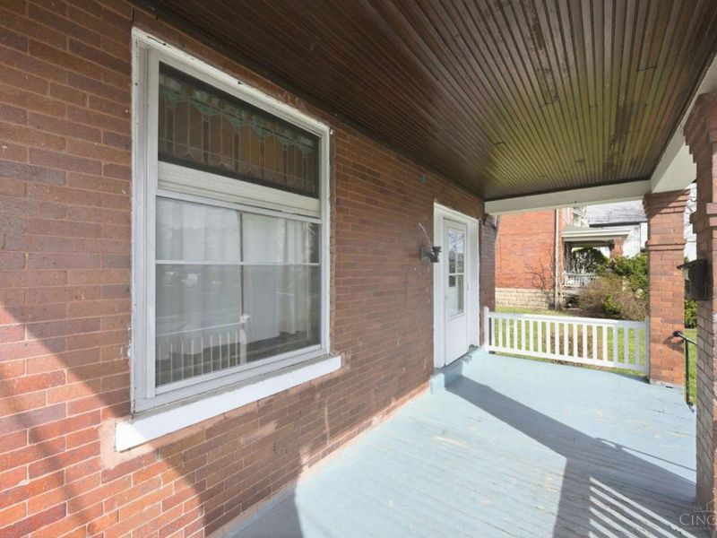 3443 Woodburn Avenue, Cincinnati, OH 45207 Photo 7