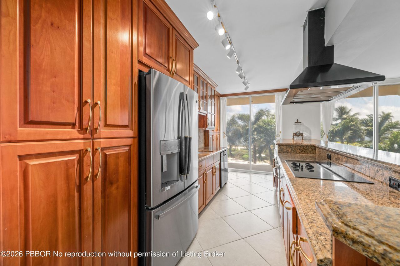 1801 S Flagler Drive, Unit 310, West Palm Beach, FL 33405 Photo