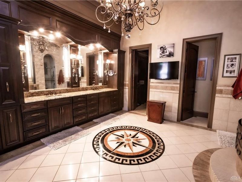 8234 Voltaire Court, Waynesville, OH 45068 Photo 10