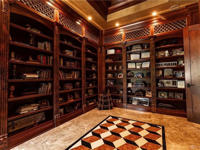 8234 Voltaire Court, Waynesville, OH 45068 Photo 4