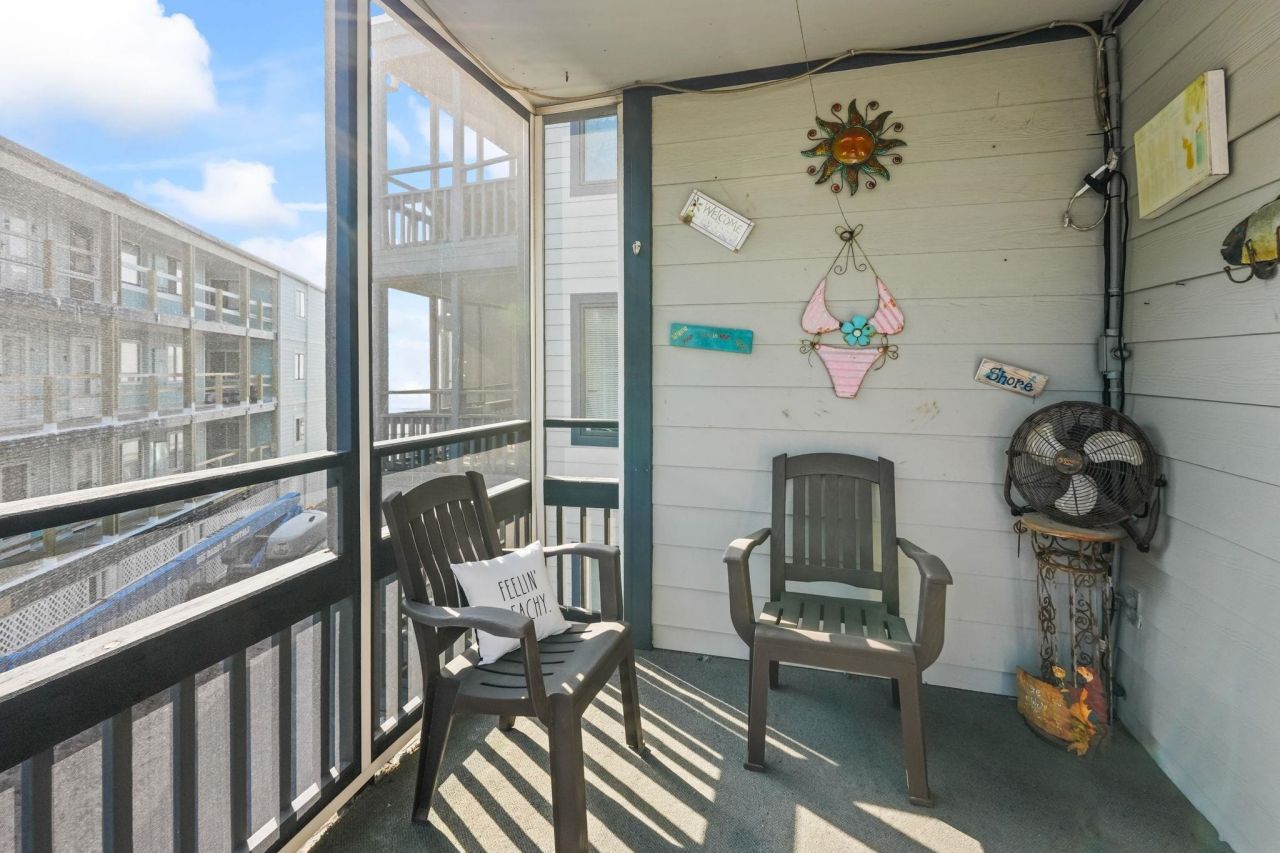 814 N Waccamaw Dr. Photo 21