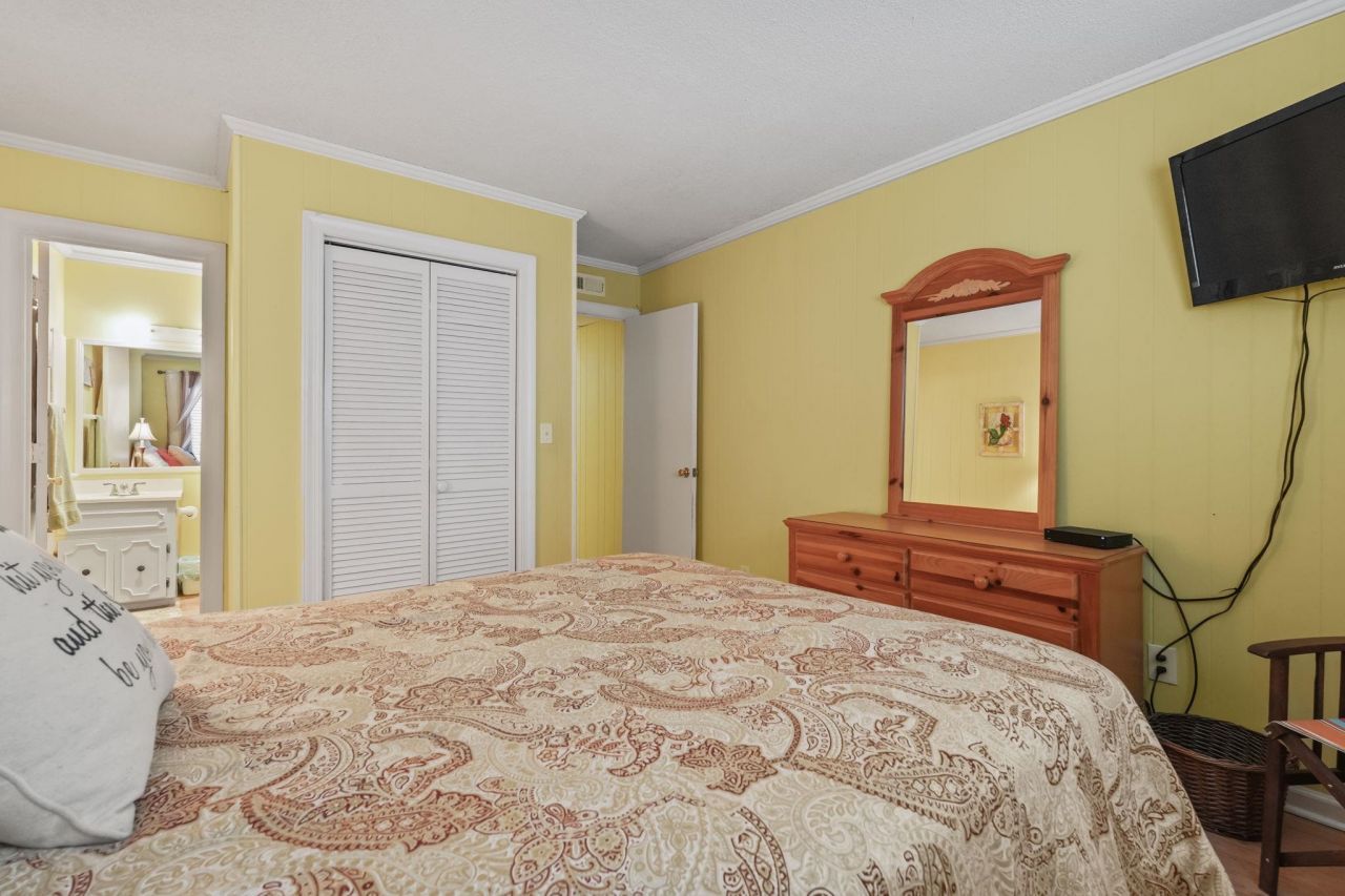 814 N Waccamaw Dr. Photo 24