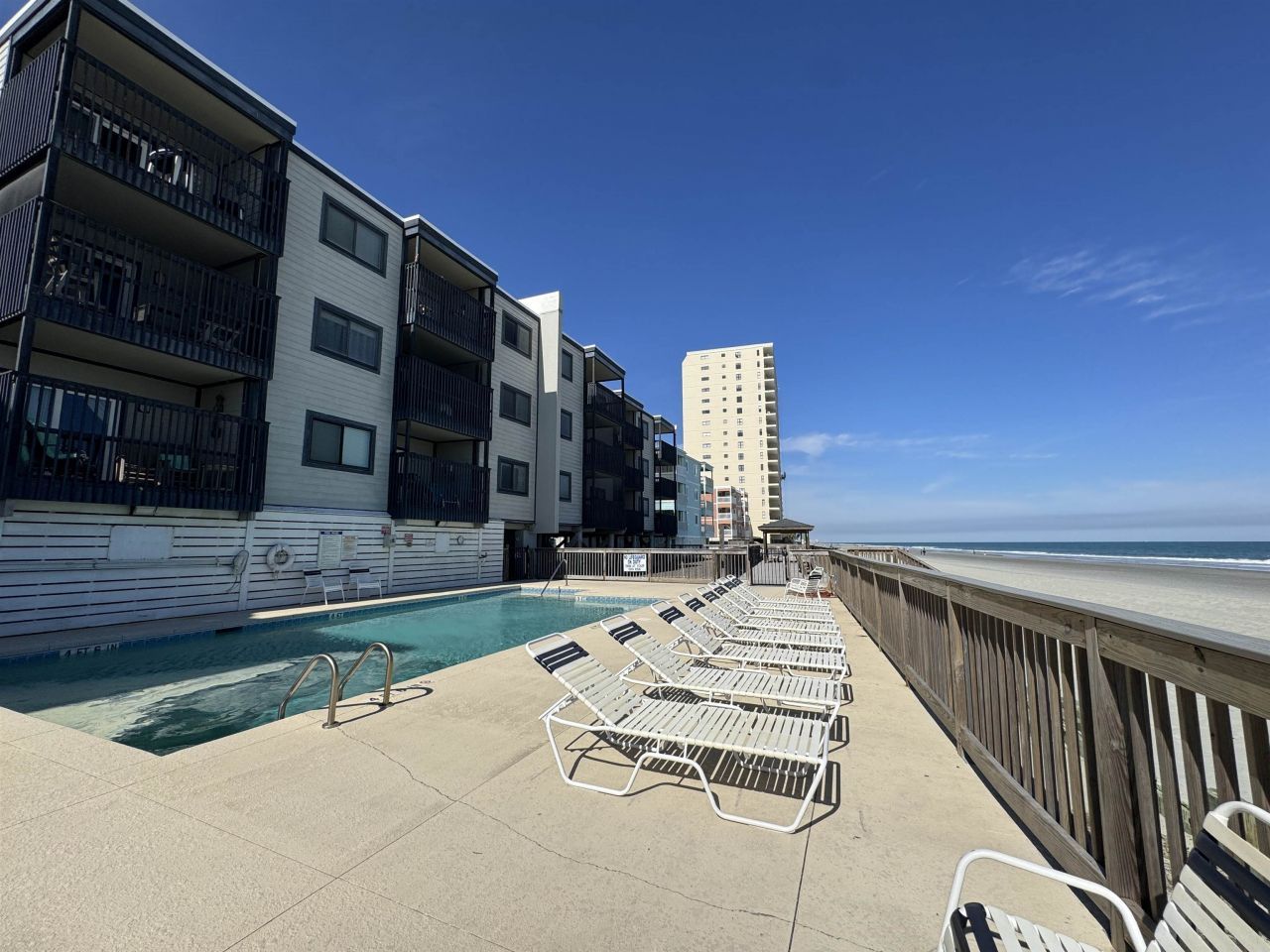 814 N Waccamaw Dr. Photo 37