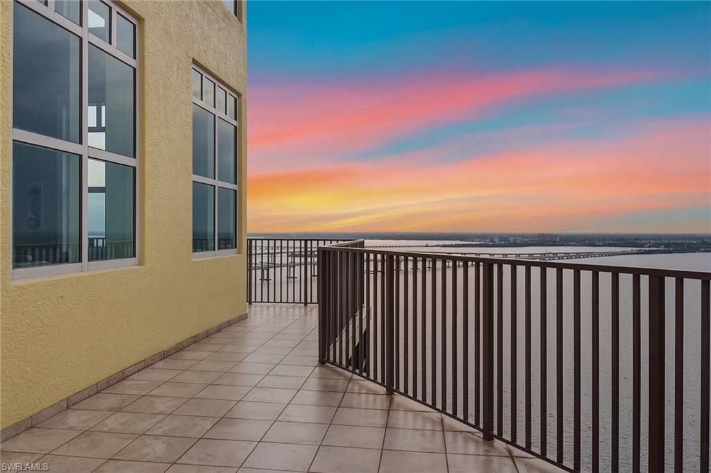 2797 1st St, Unit 2101, Fort Myers, FL 33916 Photo