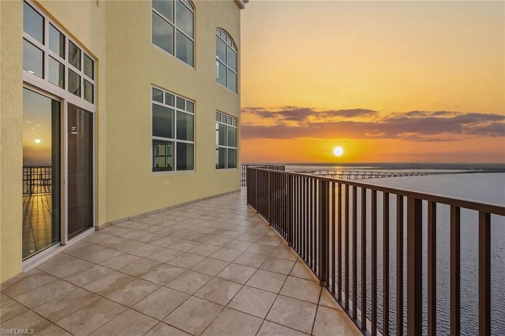 2797 1st St, Unit 2101, Fort Myers, FL 33916 Photo