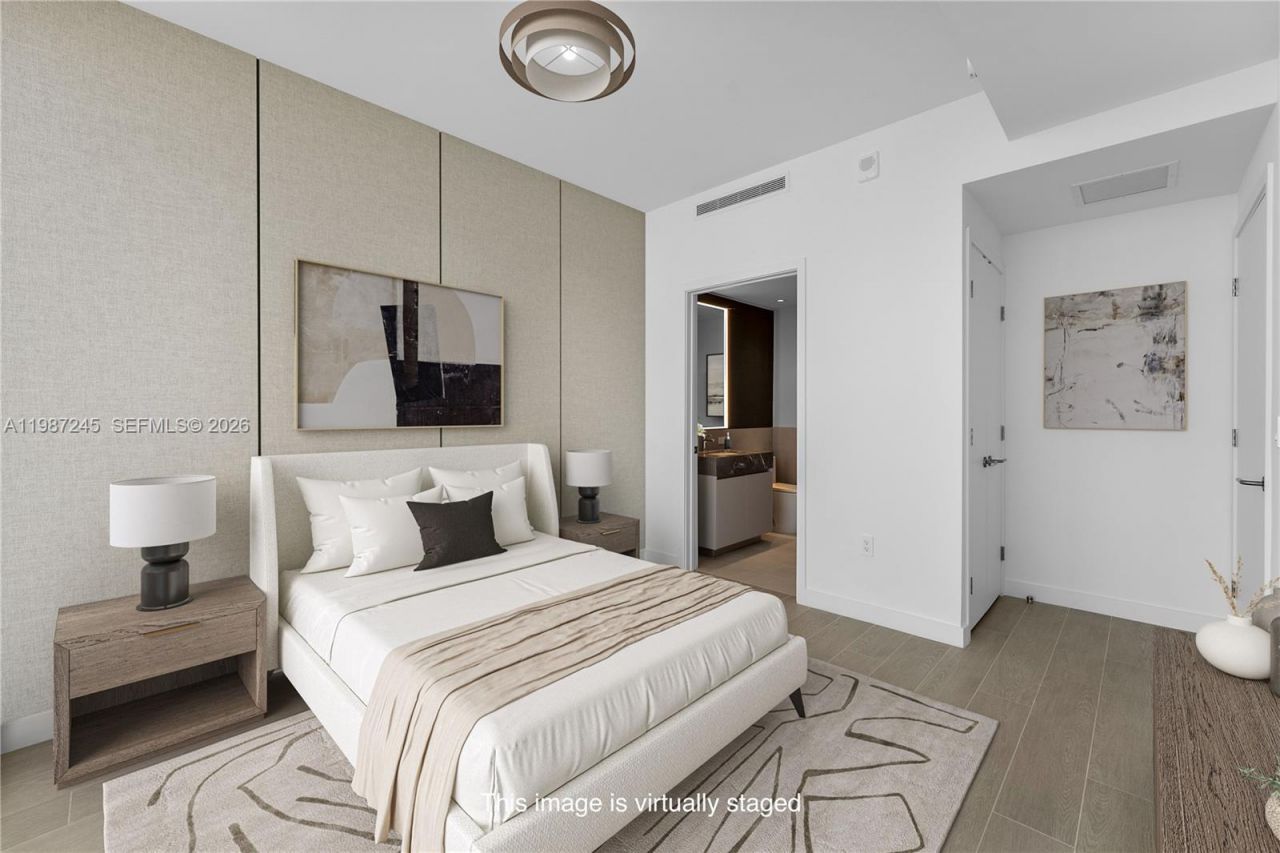 500 Alton Rd , Unit 2402, Miami Beach, FL 33139 Photo