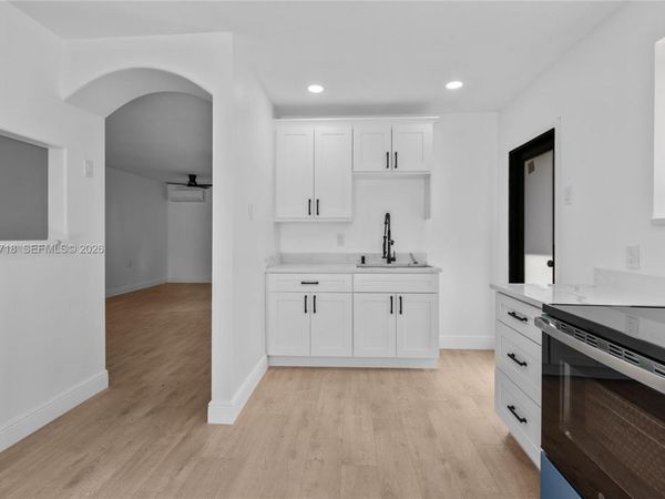 14171 SW 37th Ct, Unit 2, Davie, FL 33330