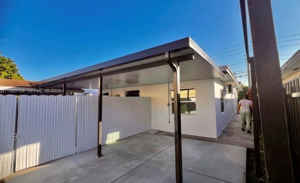 1800 SW 87th Ave, Miami, FL 33165 Photo