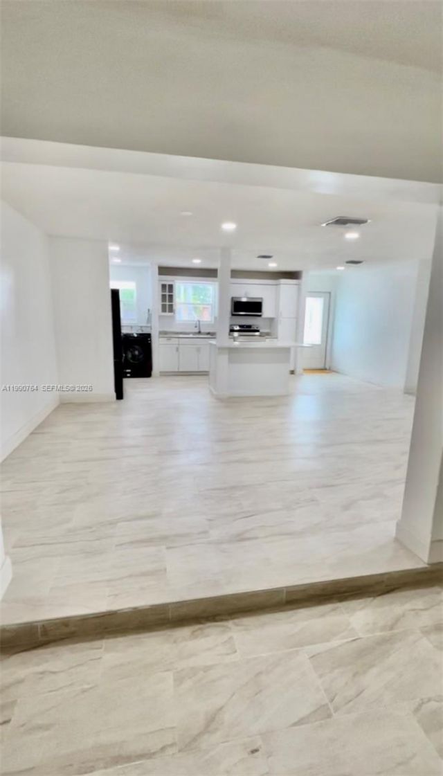 1800 SW 87th Ave, Miami, FL 33165 Photo