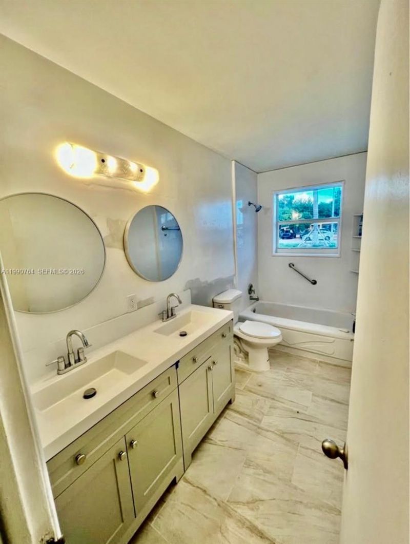 1800 SW 87th Ave, Miami, FL 33165 Photo