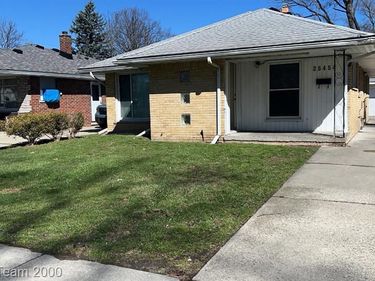 25454 ETON Avenue, Dearborn Heights, MI 48125