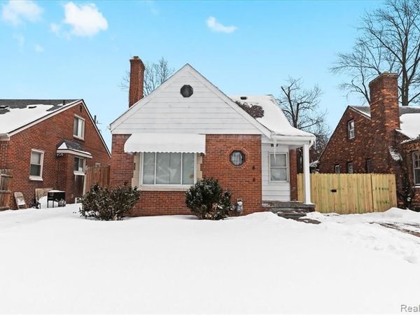 16866 Harlow, Detroit, MI 48235