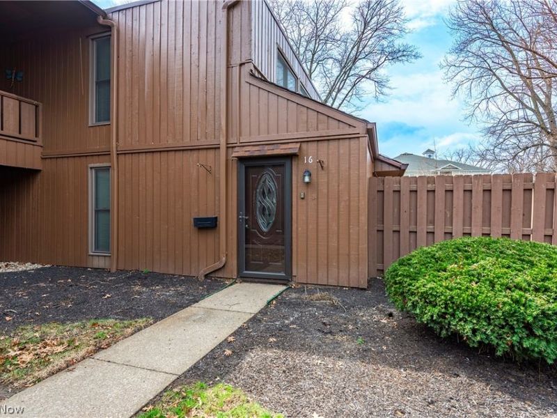 33803 Electric Boulevard, Unit A16, Avon Lake, OH 44012 Photo 1