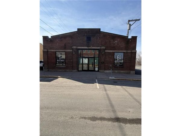 120 6th Avenue, Menomonie, WI 54751