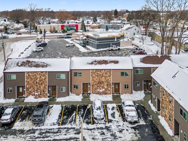 1747 & 1749 OAKDALE AVENUE, Green Bay, WI 54302