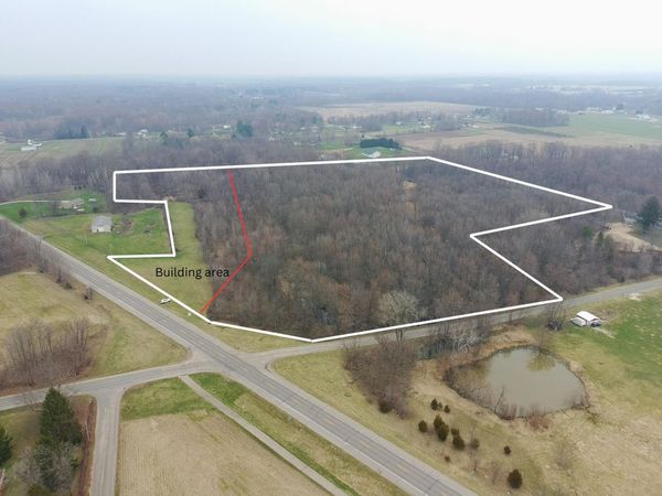 M-140, Watervliet, MI 49098