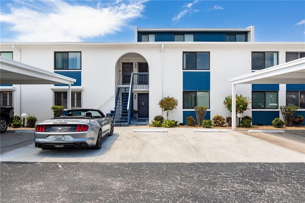 4904 Vincennes St, Unit 204, Cape Coral, FL 33904 Photo