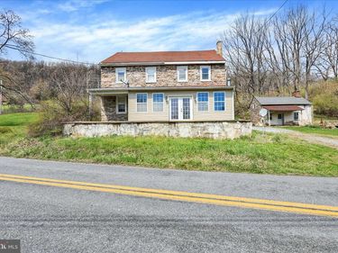 405 OYSTERDALE ROAD, BOYERTOWN, PA 19512