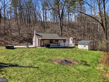 1850 SPRUCE HOLLOW ROAD, PALMERTON, PA 18071