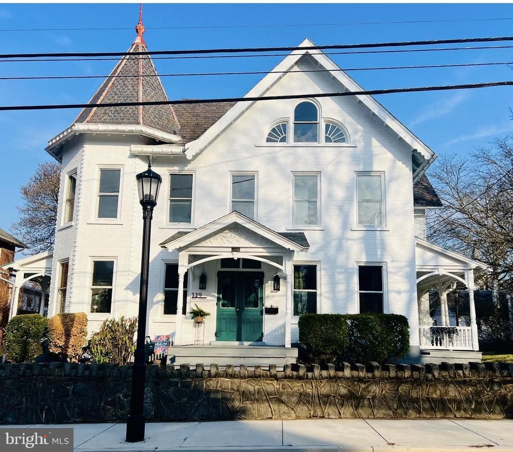 119 S MAIN STREET , COOPERSBURG, PA 18036
