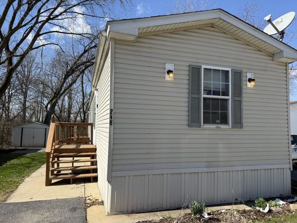 1712 S Dixie Highway , Crete, IL 60417