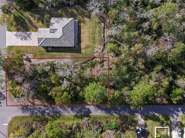 W 6TH STREET , CHULUOTA, FL 32766